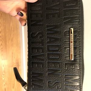 Steve Madden Wallet with removable wristlet